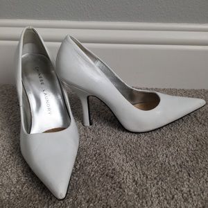 Chinese Laundry 4 inch stilettos Size 5 1/2